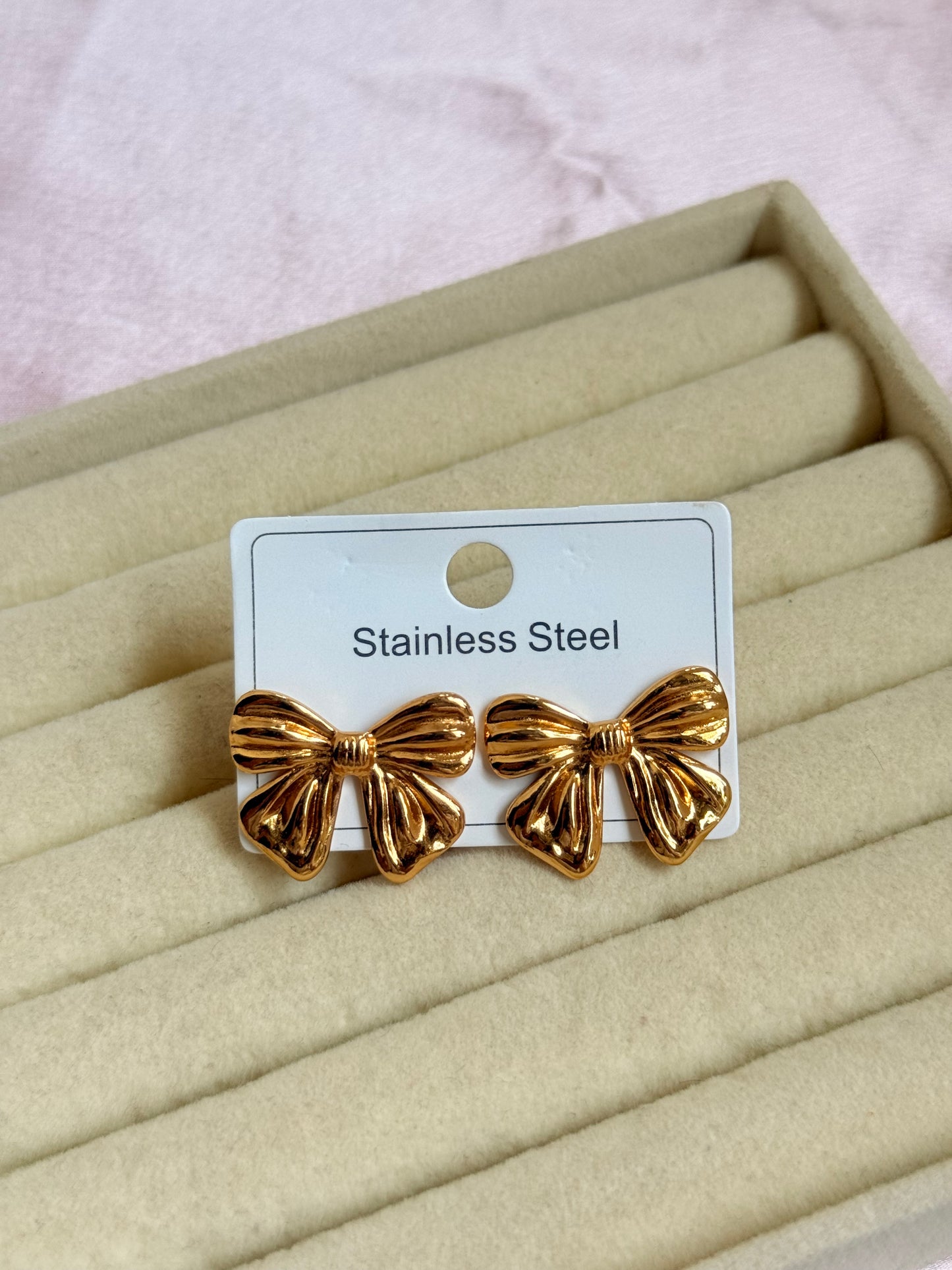Bow Earrings