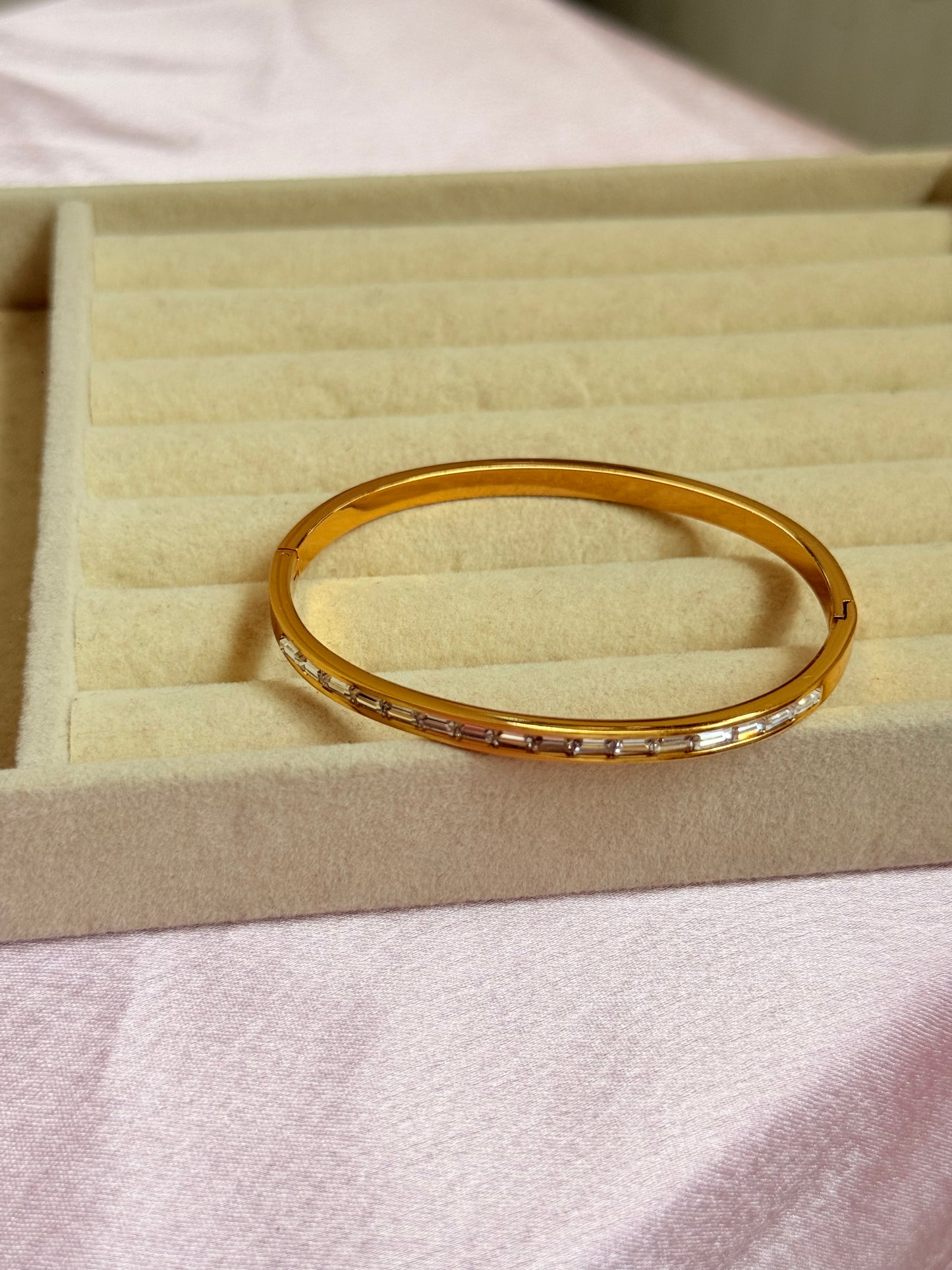 Elara Bracelet