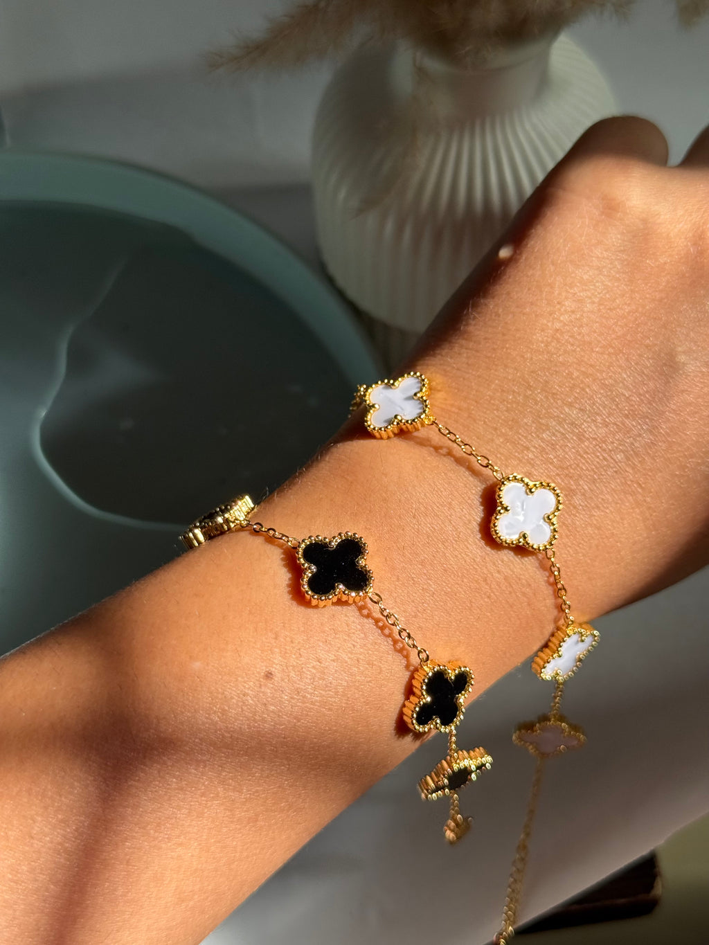 Clover bracelet