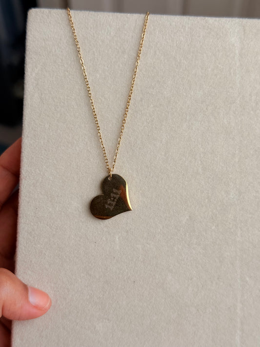 11:11 Heart Chain