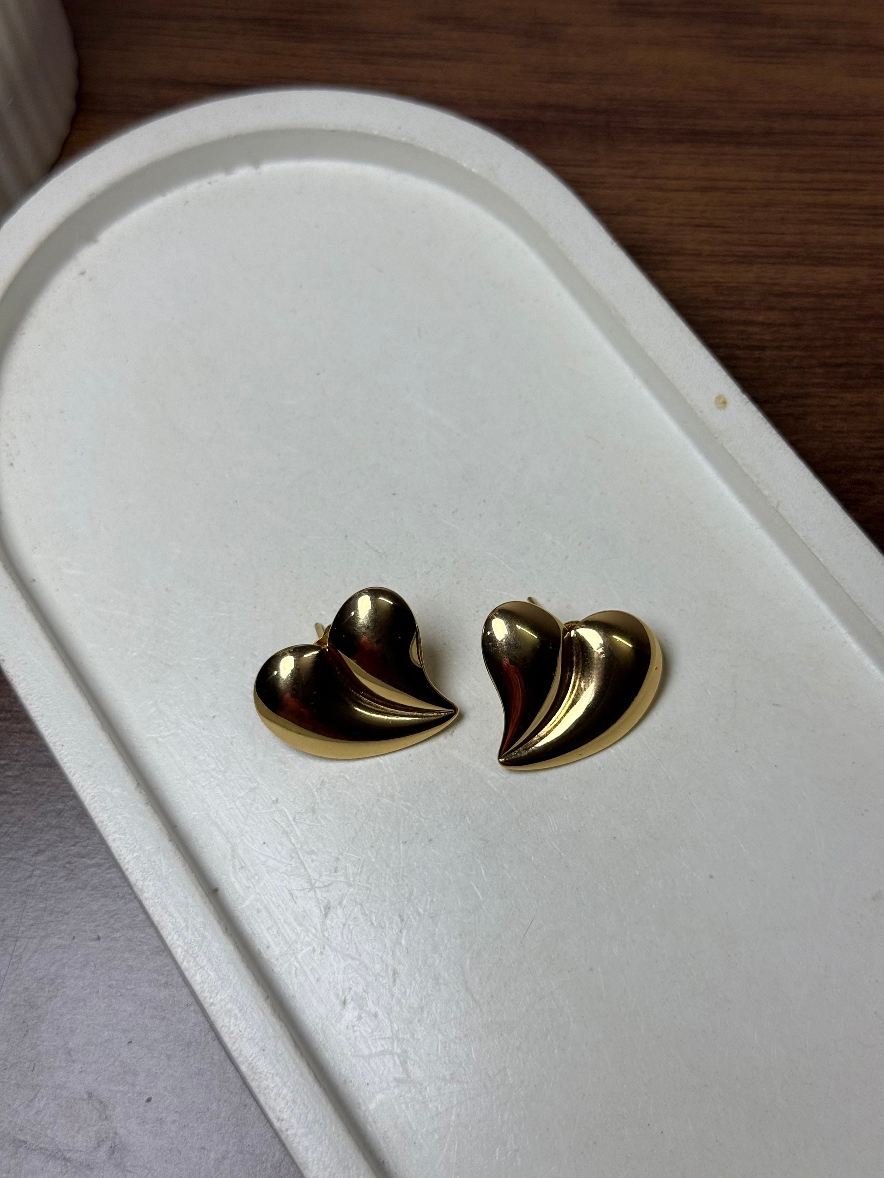 Bold heart anti tarnish earrings trendy look