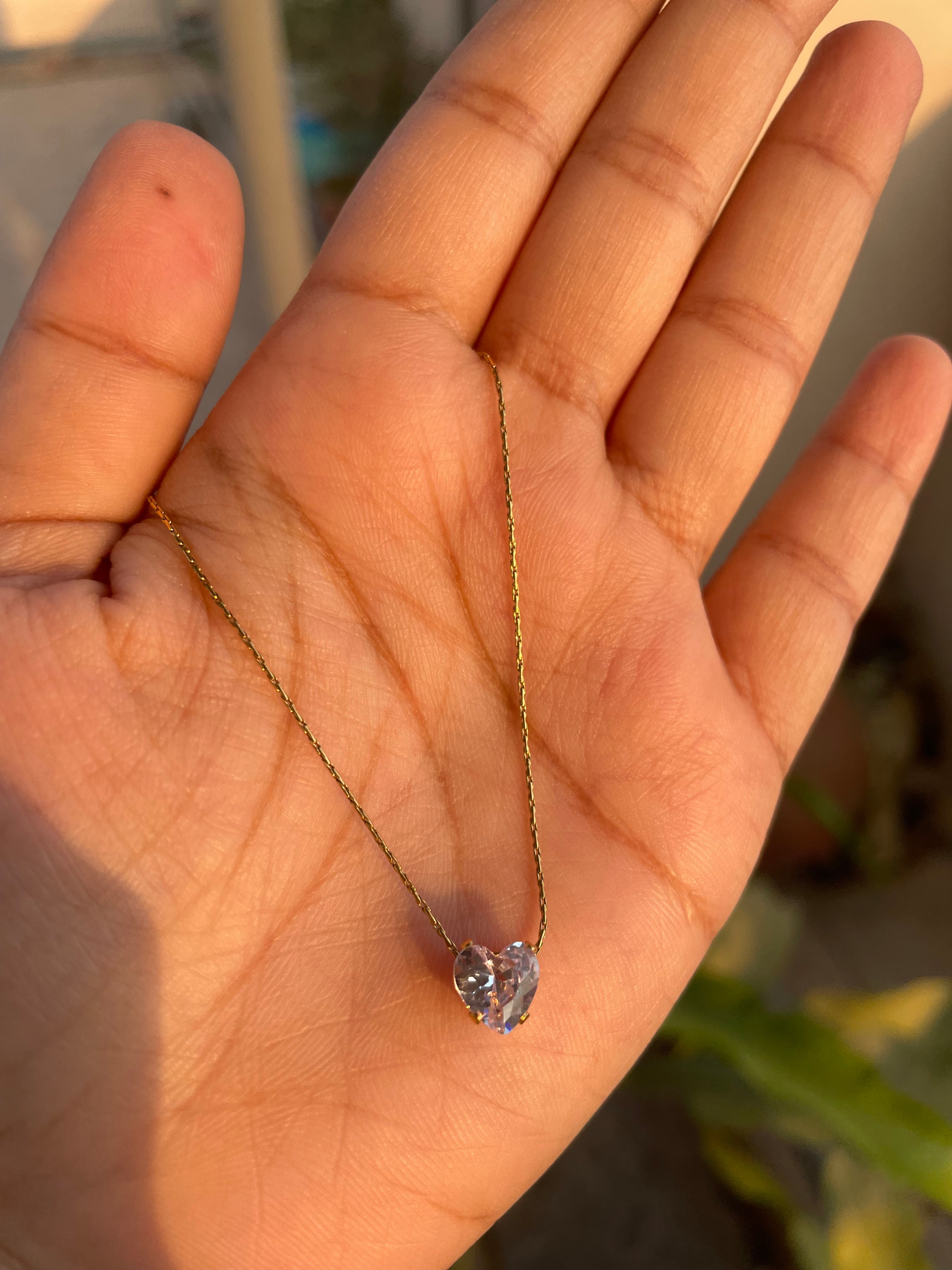 Heart solitaire chain
