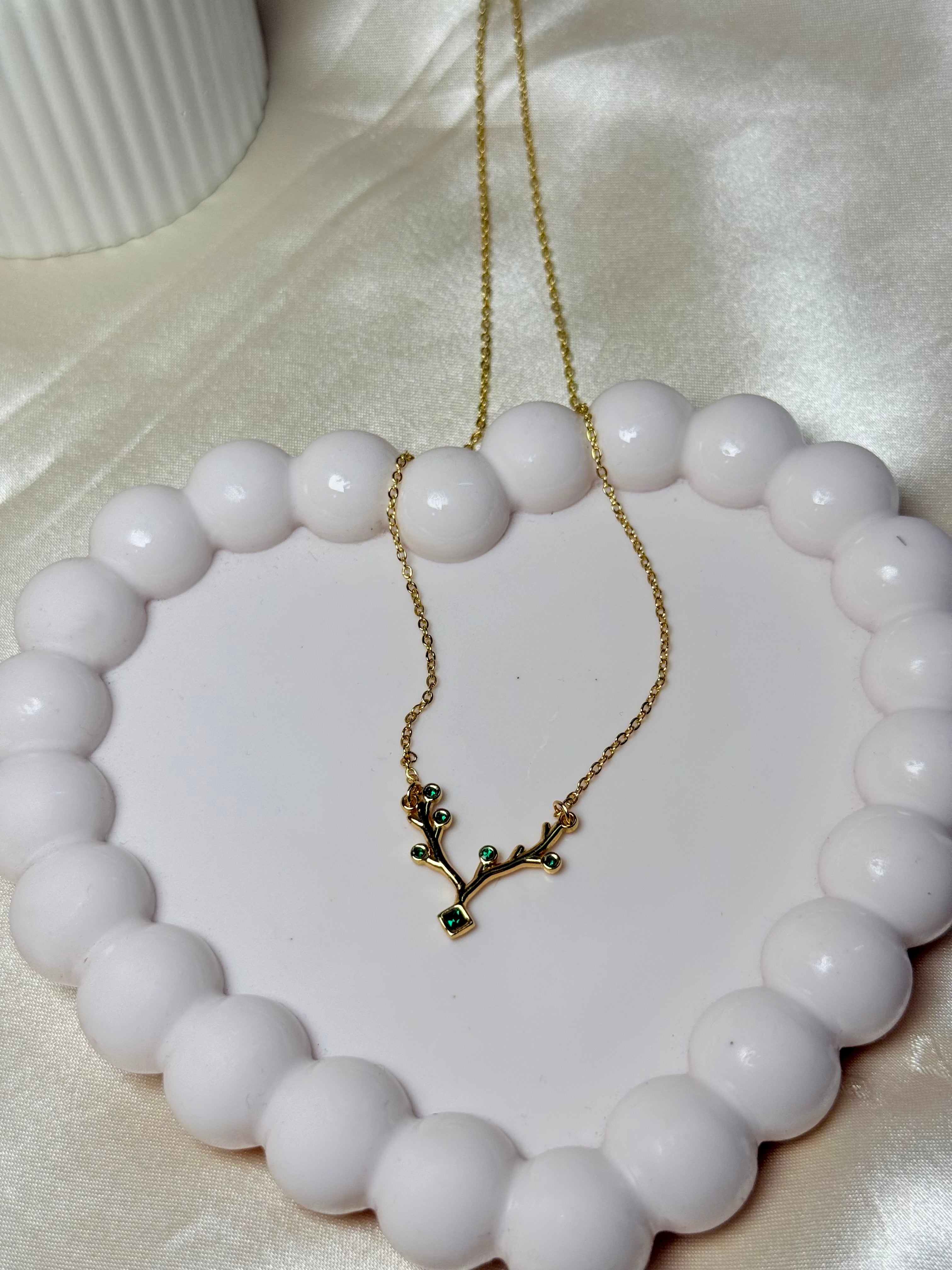 Emera Necklace | Elegant Anti-Tarnish Necklace for Everyday Wear