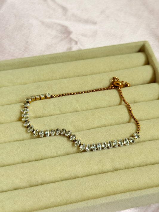 Drop tennis bracelet