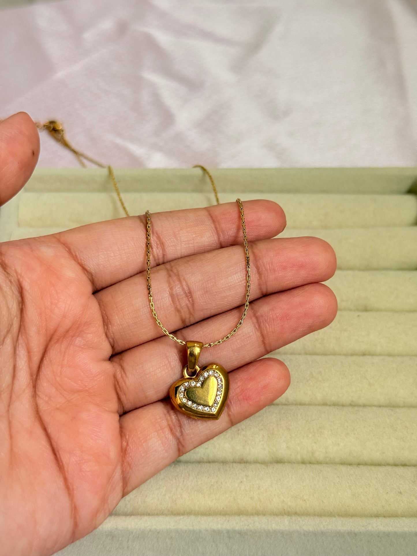 Estelle  heart Chain