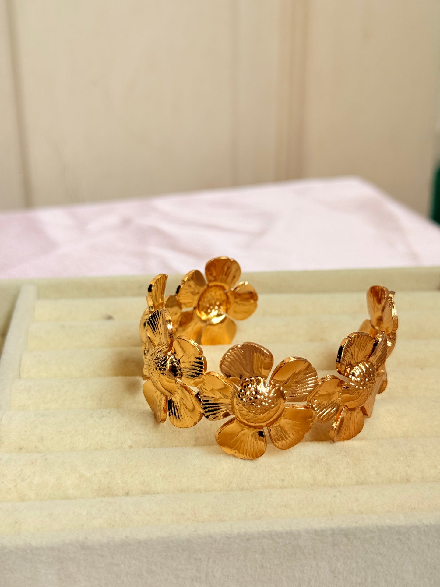 Flora Cuff