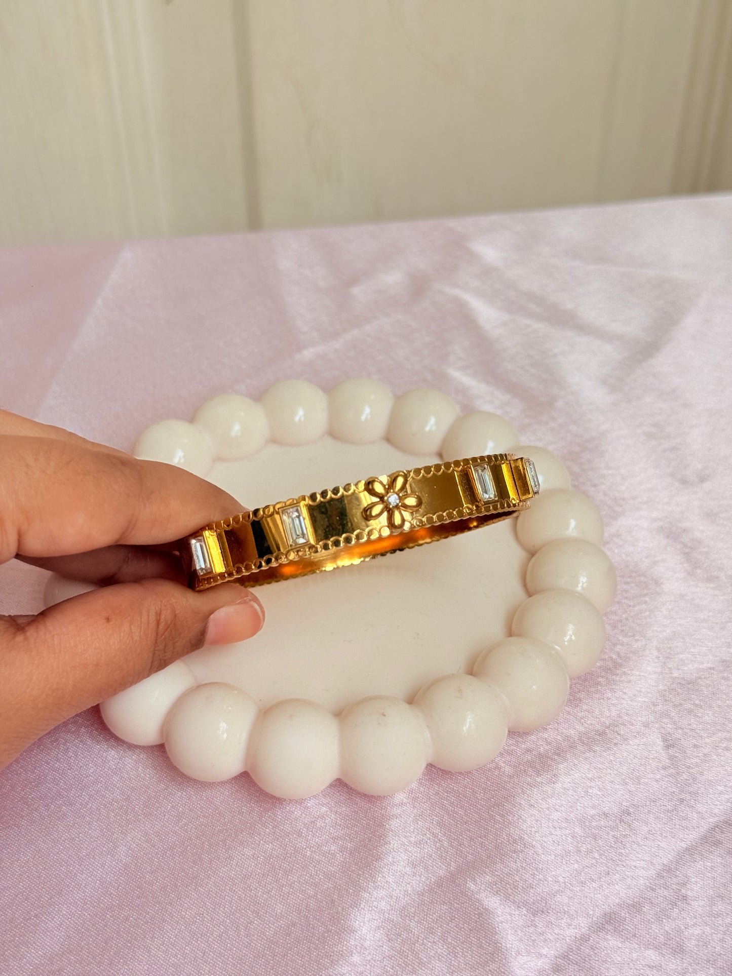 Flower studded bracelet