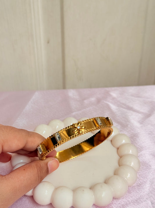 Flower studded bracelet