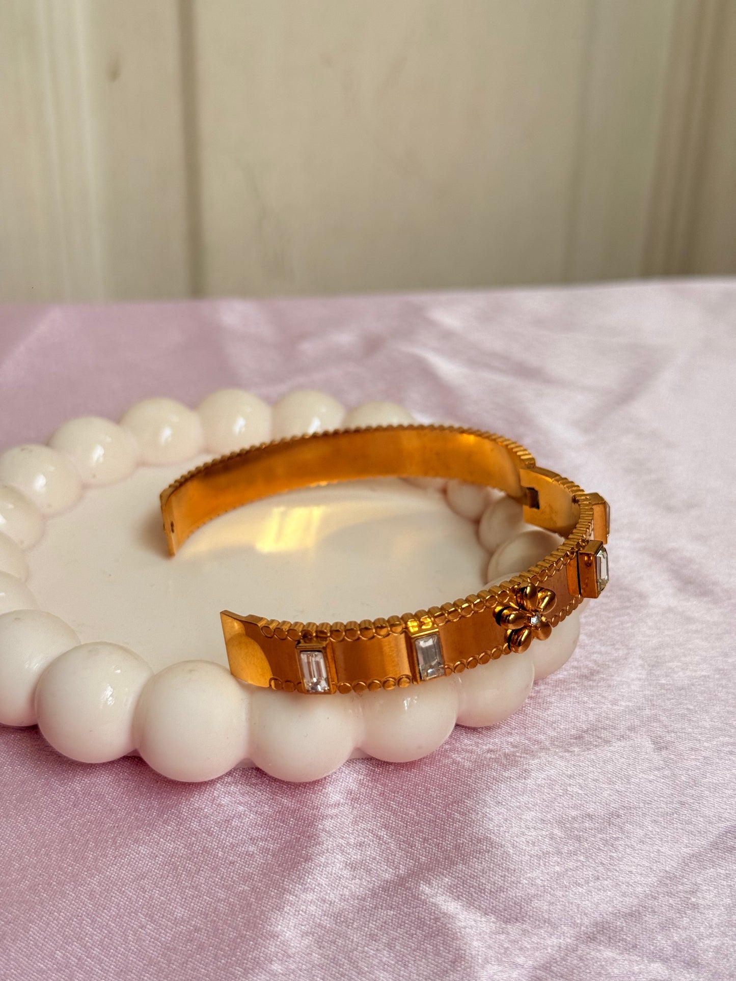 Flower studded bracelet