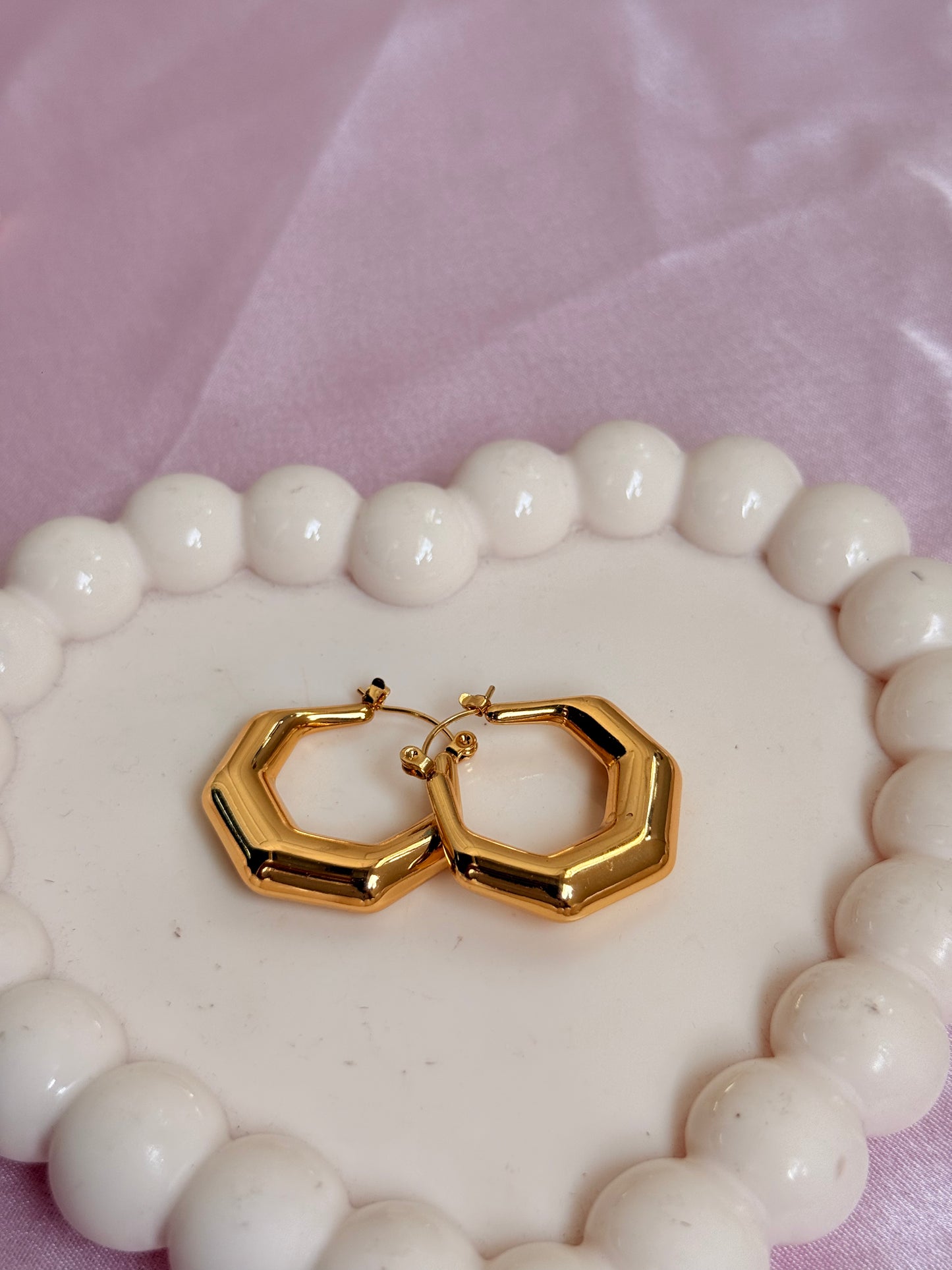 Hexagon hoops