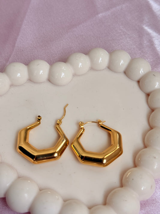 Hexagon hoops
