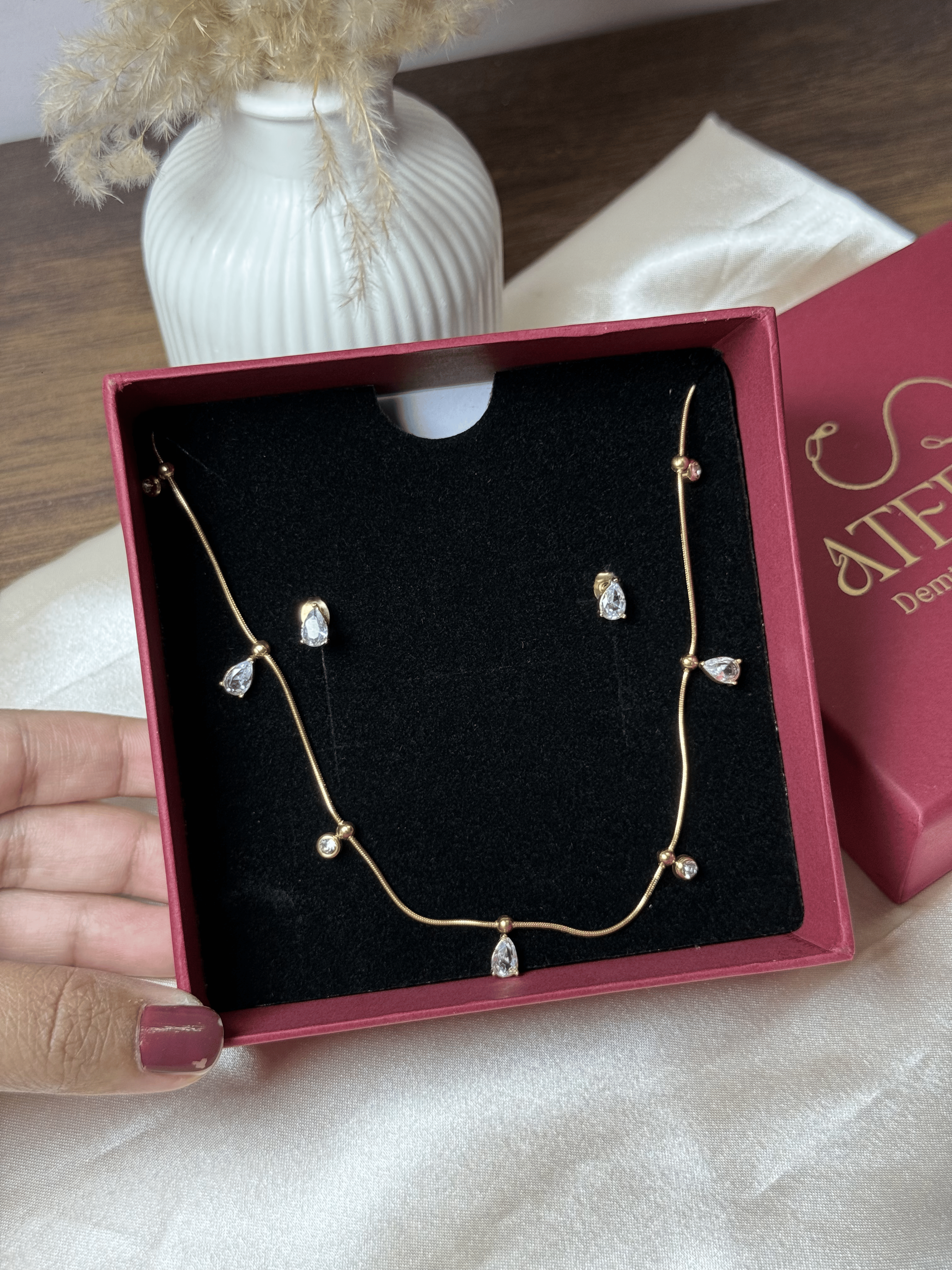 Moonlit teardrop anti tarnish jewelry set elegant everyday wear