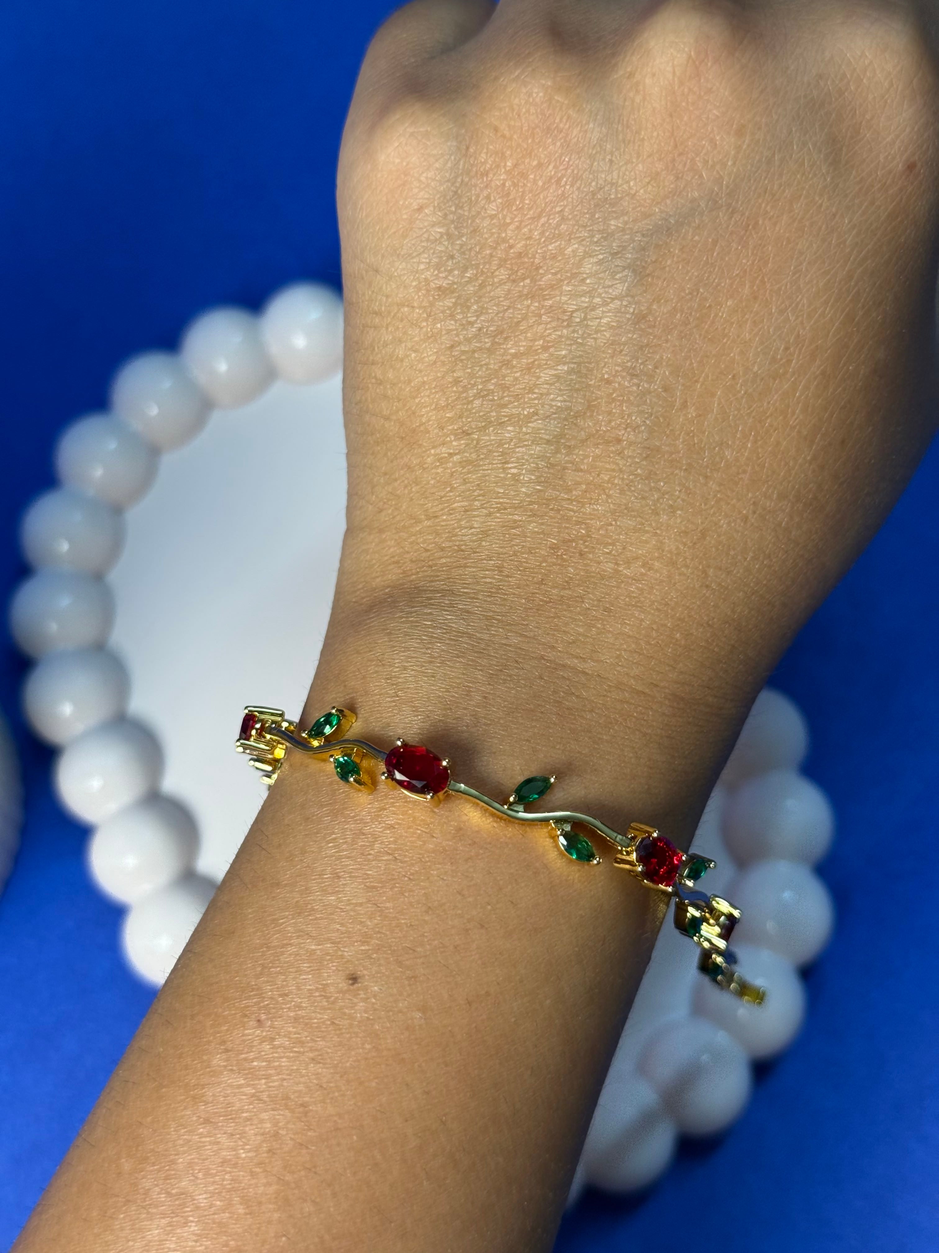 Red tulip anti tarnish bracelets feminine styling
