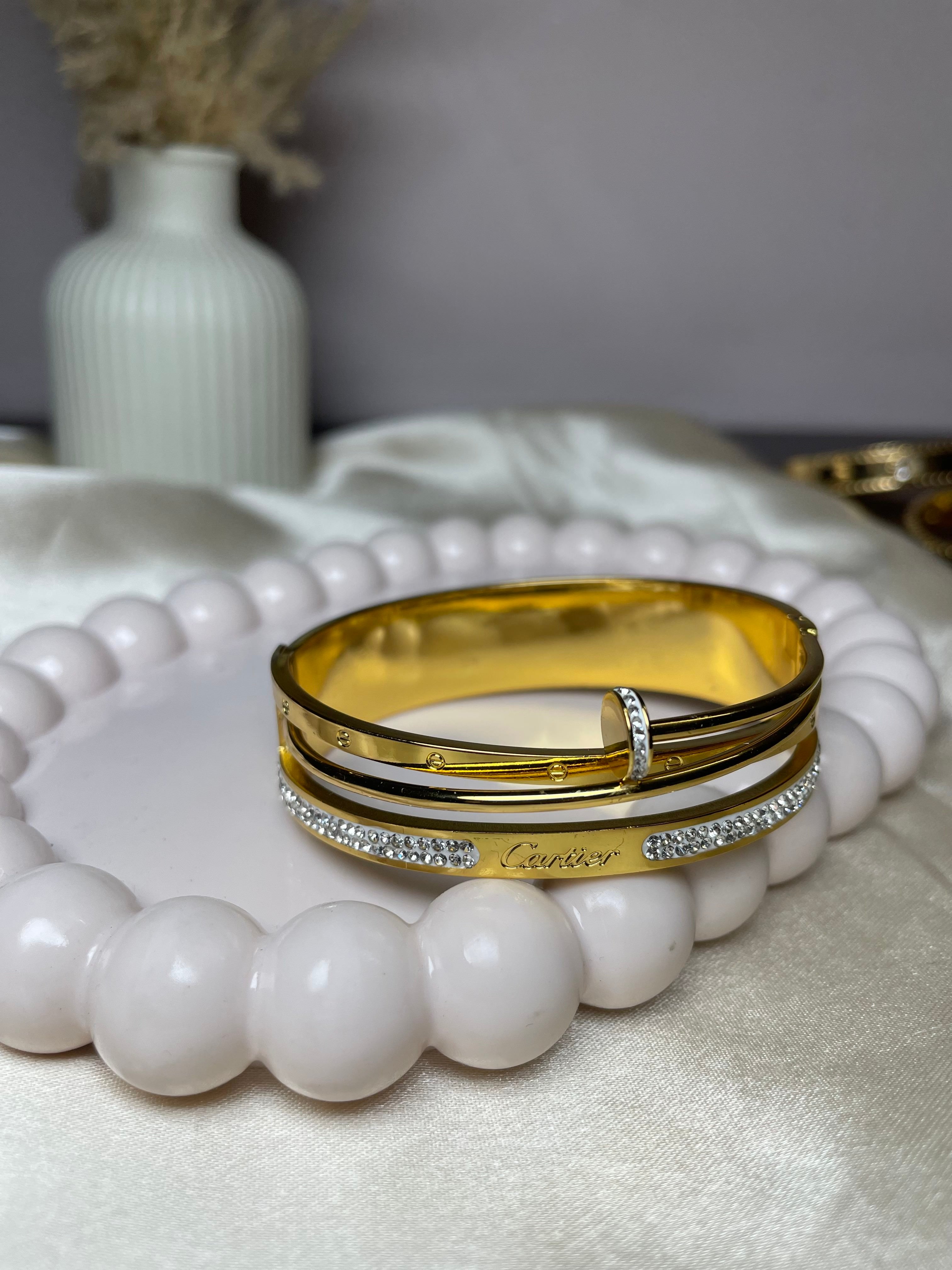 Sera anti tarnish bracelet elegant everyday wear