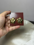 Flower stud anti tarnish earrings feminine look